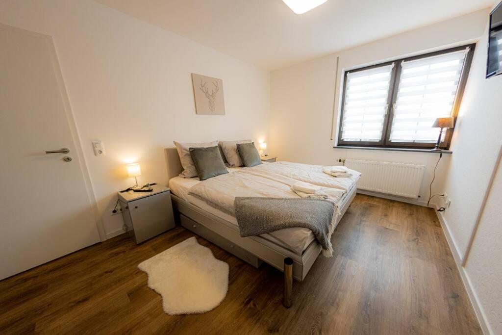 Wohnung Hirschhoehe Im Taunus Neu-Anspach Esterno foto